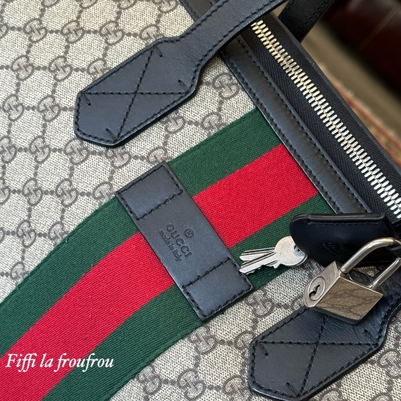 Authentic Gucci XL bag - Picture 8 of 16